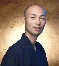 家塚勇治